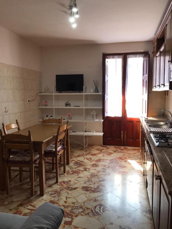 Casa Vacanze da NONNA SANTA Villa Fiumefreddo di Sicilia Exterior foto